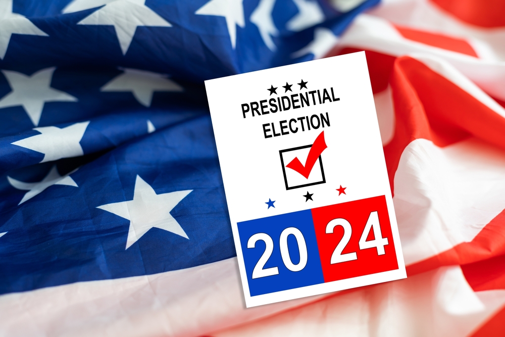 ImageofAmericanFlagwithPresidentialElection2024text