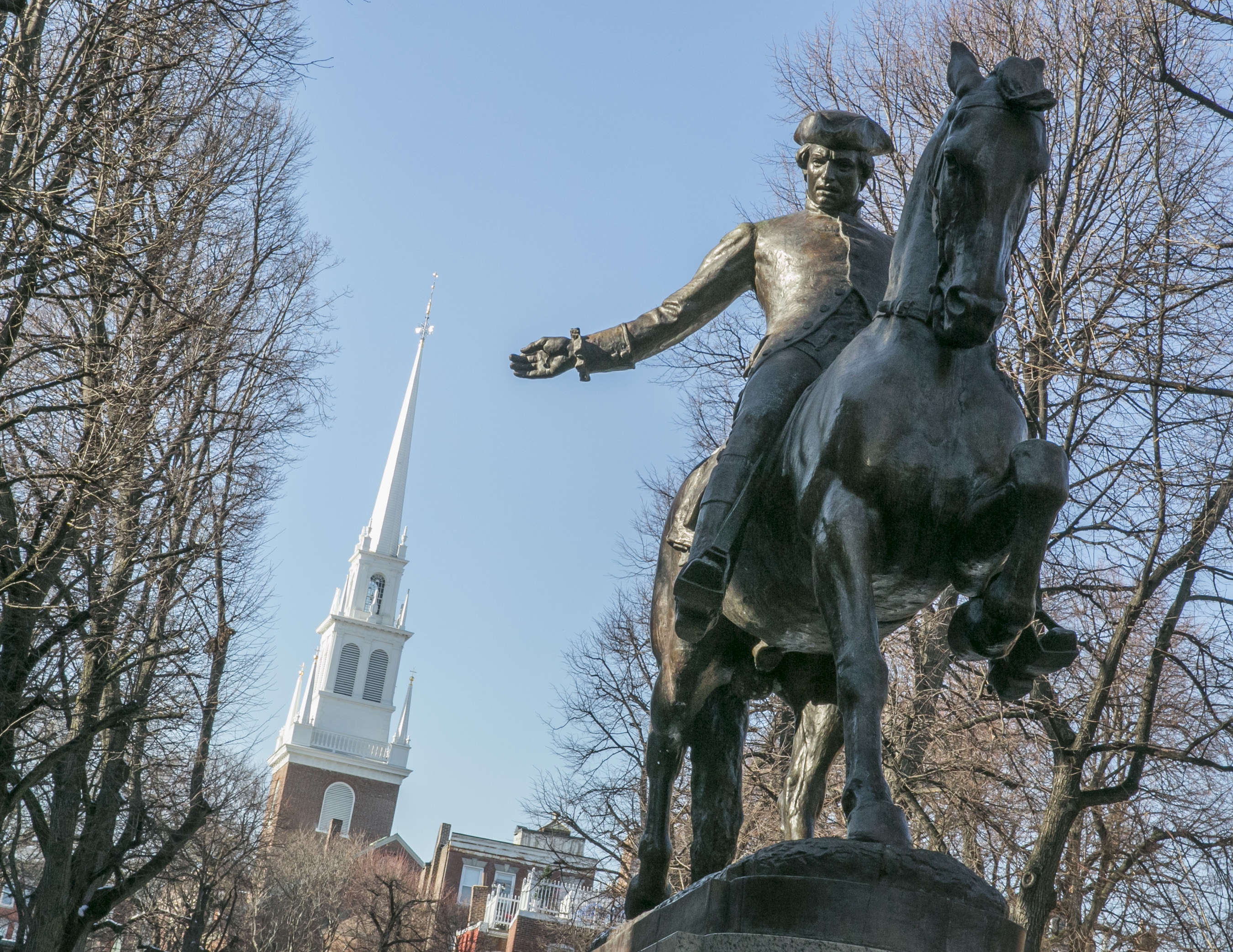 paul-revere-statue-and-old-north-church-kkp_9441_e5aa8793-f0ae-5102-046bef2667ffc24a