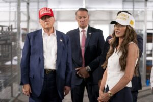 Ochopee, Florida. 2025 July 1. President Donald Trump is joined by Department of Homeland Security DHS Secretary Kristi Noem, Florida Governor Ron DeSantis, Acting Director of Immigration and Customs Enforcement Todd M. Lyons and Executive Director of Florida Division of Emergency Management Kevin Guthrie for a facility tour of “Alligator Alcatraz” and roundtable at the site of the Dade-Collier Training and Transition