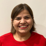 Sonia Taneja headshot