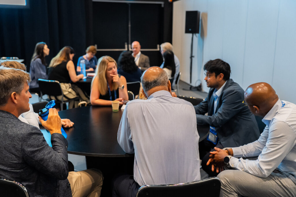 AOM2025 session group in discussion